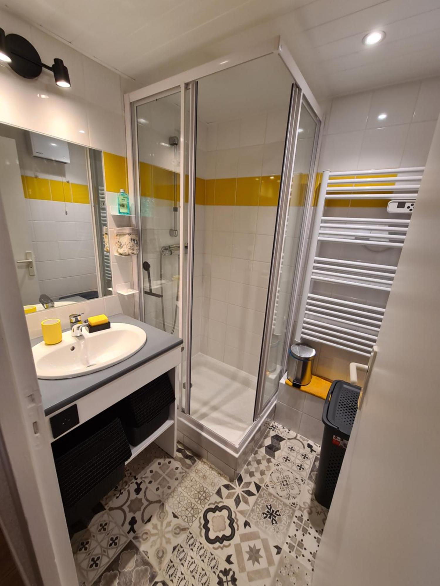 Escapade Montagne En Famille, Appartement Cosy Avec Piscine Couverte Bielle Bagian luar foto