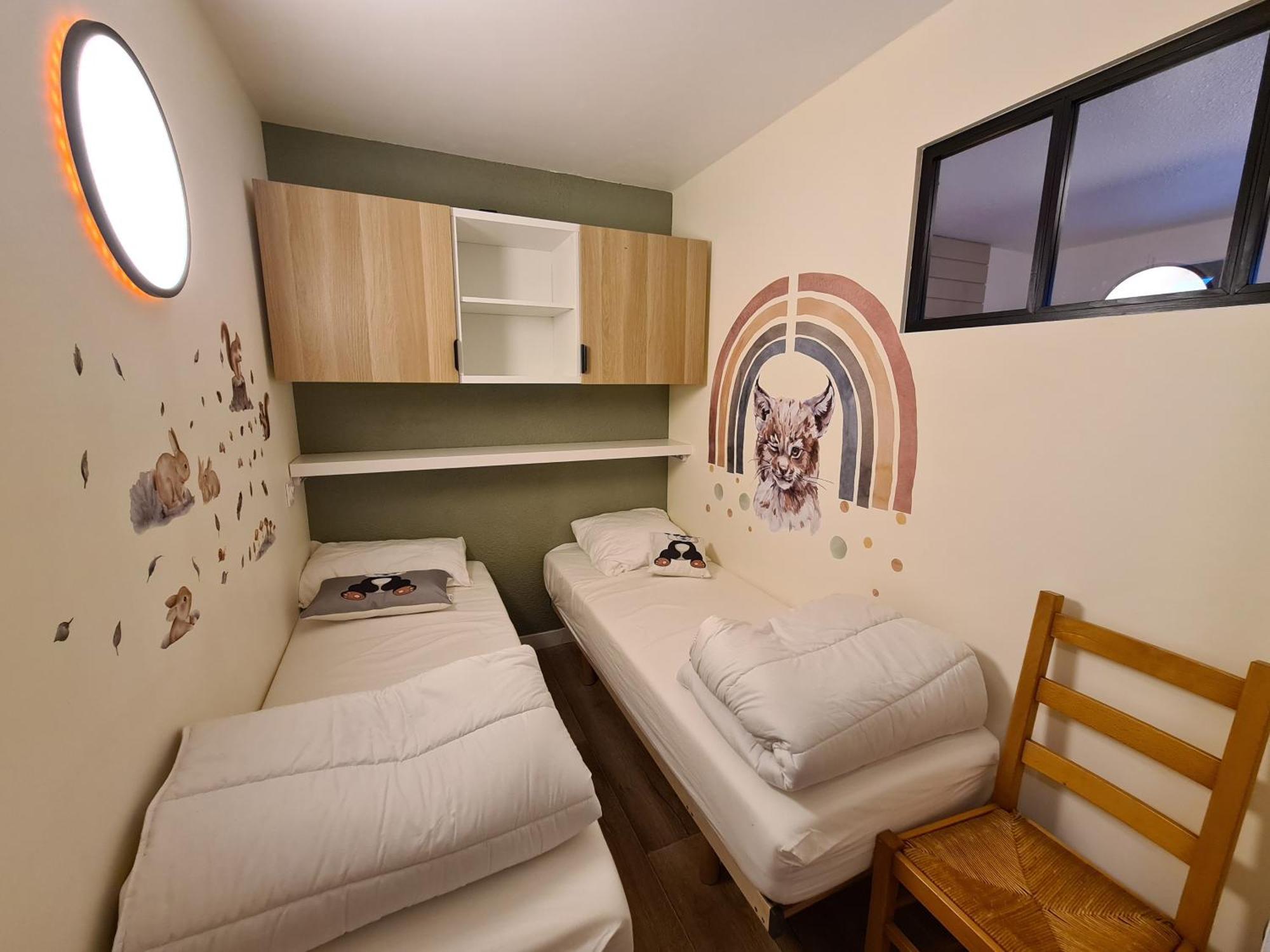 Escapade Montagne En Famille, Appartement Cosy Avec Piscine Couverte Bielle Bagian luar foto