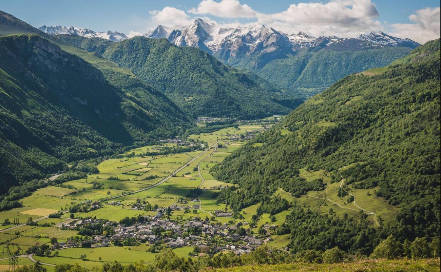 Escapade Montagne En Famille, Appartement Cosy Avec Piscine Couverte Bielle Bagian luar foto
